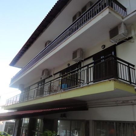 Chris Apartments Metamorfosi  Zewnętrze zdjęcie